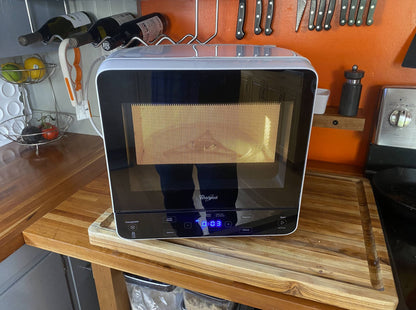 Microwave Oven